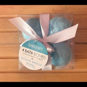 Bath bombs